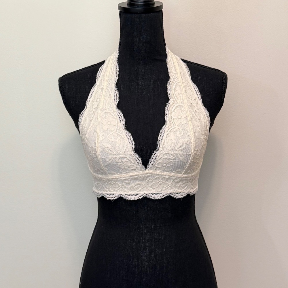 Out From Under Urban Outfitters Cream Floral Lace Halter Bralette Womens S Ivory